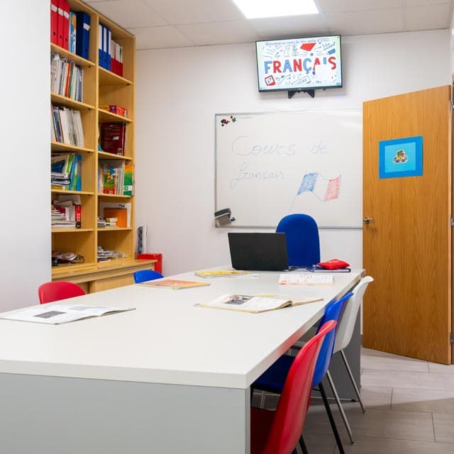 ¡Atrévete a aprender francés en Pontevedra!